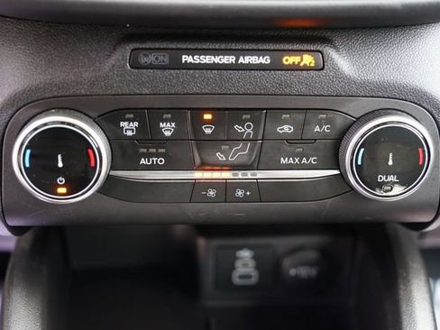 Certified 2025 Ford Escape Active FWD image 15