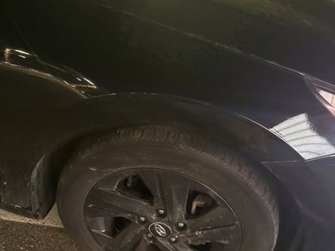 Used 2021 Hyundai Elantra Blue w/ Cargo Package image 3