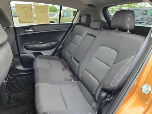 Used 2021 Kia Sportage LX AWD/4WD image 26