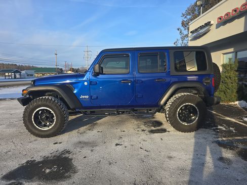 Used 2020 Jeep Wrangler Unlimited Sport S image 7