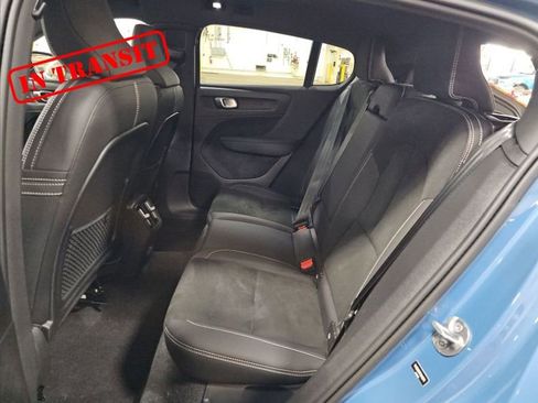 Used 2023 Volvo C40 P8 Recharge Ultimate w/ Protection Package Premier image 8