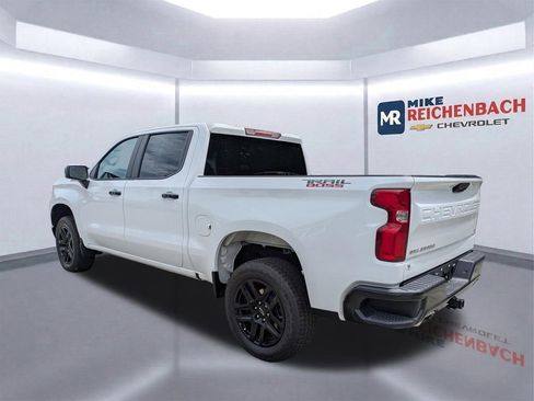 Used 2023 Chevrolet Silverado 1500 LT Trail Boss AWD/4WD image 6