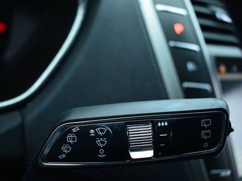 Used 2019 Lincoln Nautilus FWD image 37