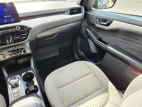 Certified 2022 Ford Escape SE w/ Convenience Package image 15