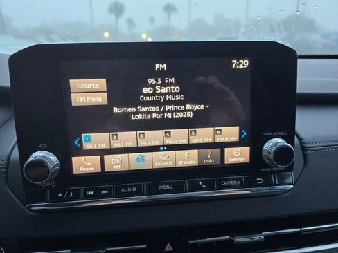 Used 2023 Mitsubishi Outlander ES image 5