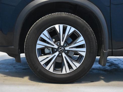 Certified 2023 Nissan Rogue SV w/ SV Premium B Package image 22