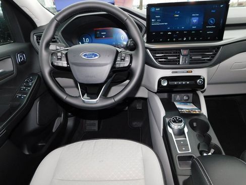 New 2026 Ford Escape Active w/ Active Premium Tech Pack image 16