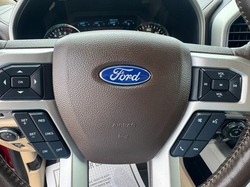 Used 2019 Ford F150 Lariat AWD/4WD image 27