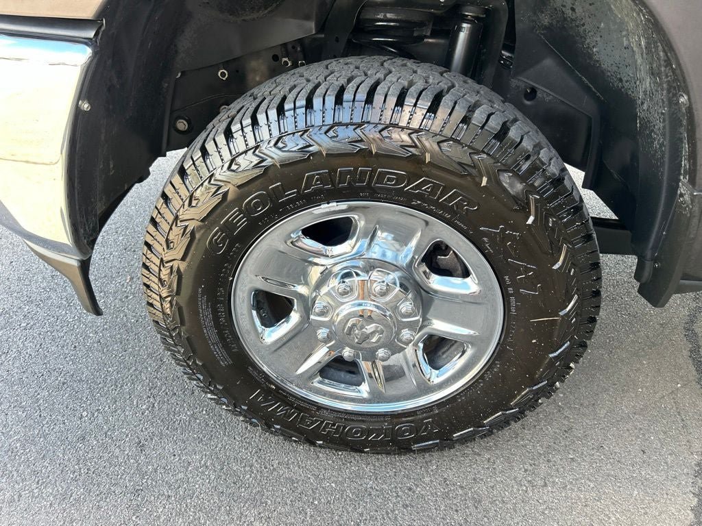 Used 2025 RAM 2500 Tradesman AWD/4WD image 32