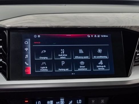 Used 2022 Audi Q4 e-tron Premium w/ Convenience Package AWD/4WD image 19