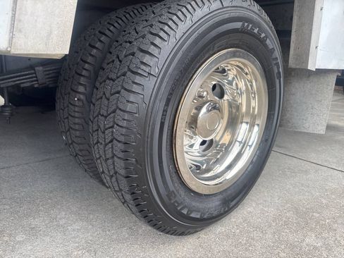 Used 2003 Ford E-450 and Econoline 450 RWD image 22