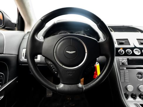Used 2007 Aston Martin DB9 Coupe RWD image 30