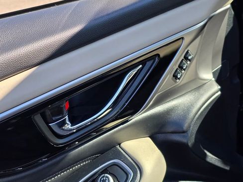 Certified 2022 Subaru Outback Limited XT image 22