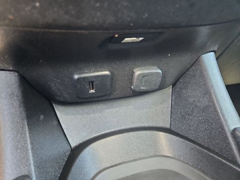 Used 2018 Chevrolet Malibu LS image 28