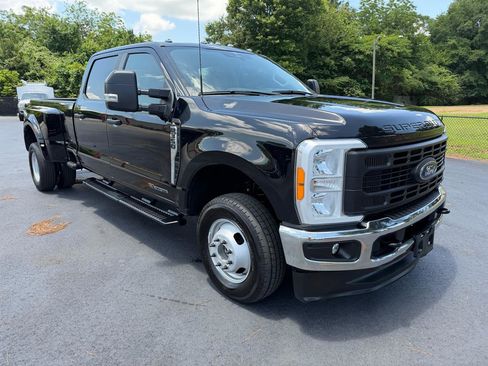 Used 2023 Ford F350 XL w/ XL Driver Assist Package AWD/4WD image 6