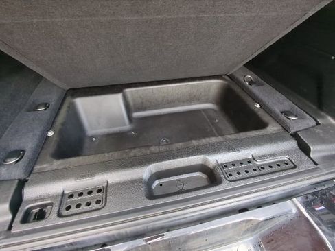 Certified 2022 Jeep Wrangler Unlimited Sahara AWD/4WD image 34