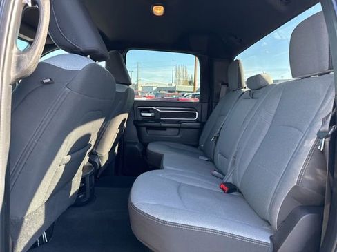 Used 2024 RAM 3500 Big Horn image 18