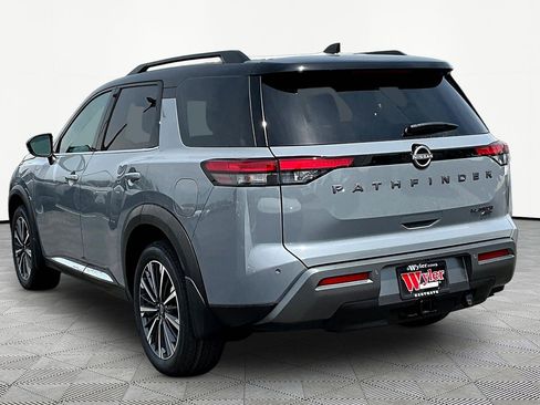 New 2026 Nissan Pathfinder Platinum AWD/4WD image 8