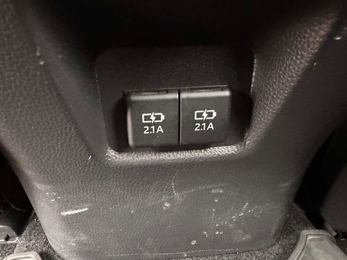 Used 2019 Toyota RAV4 Limited w/ Advanced Technology Package AWD/4WD image 16