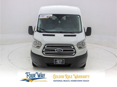 Used 2019 Ford Transit 350 XLT image 9