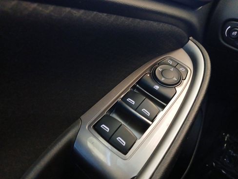 Used 2020 Chevrolet Malibu LS image 29