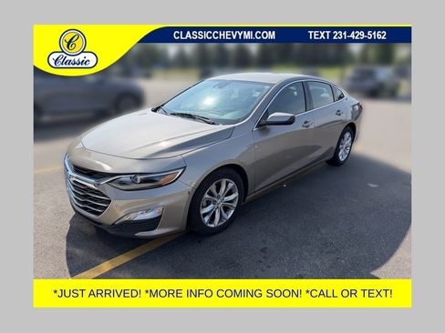 Used 2023 Chevrolet Malibu LT w/ Driver Confidence Package FWD image 1