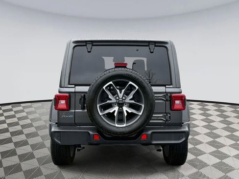 Used 2025 Jeep Wrangler Unlimited Sport S 4xe w/ Convenience Group image 3