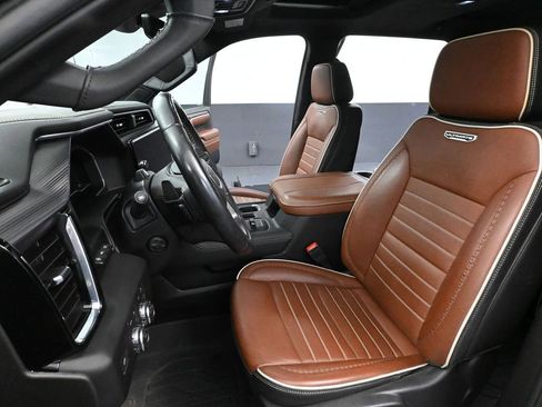 Used 2024 GMC Sierra 1500 Denali Ultimate image 31