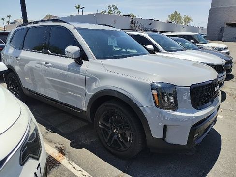 Certified 2024 Kia Telluride SX Prestige X-Line AWD/4WD image 5