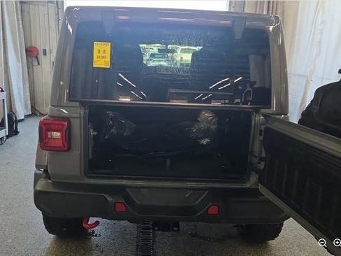 Used 2022 Jeep Wrangler Unlimited Rubicon w/ LED Lighting Group image 17