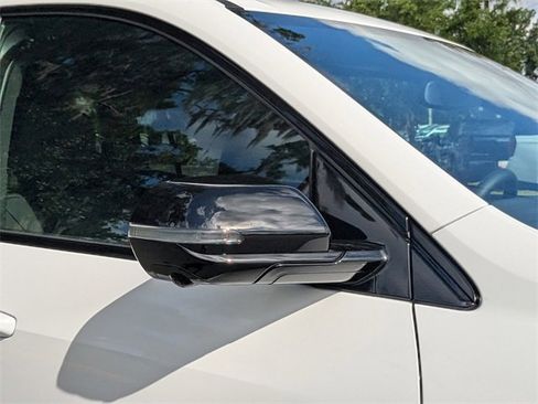 New 2025 Buick Enclave Sport Touring image 13