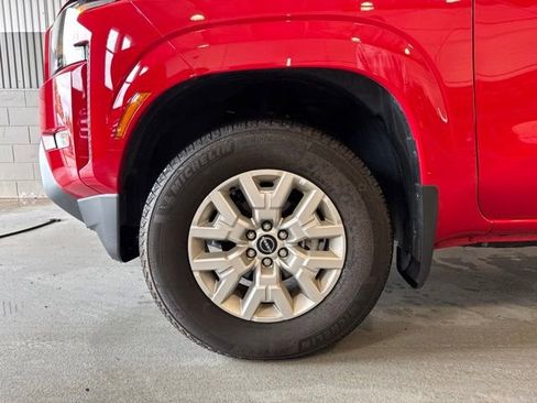 Certified 2023 Nissan Frontier SV w/ SV Convenience Package AWD/4WD image 31