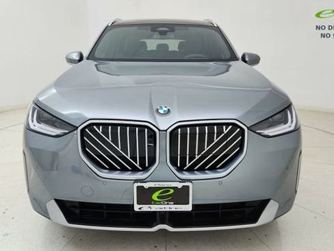 Used 2025 BMW X3 xDrive30 w/ Premium Package AWD/4WD image 2