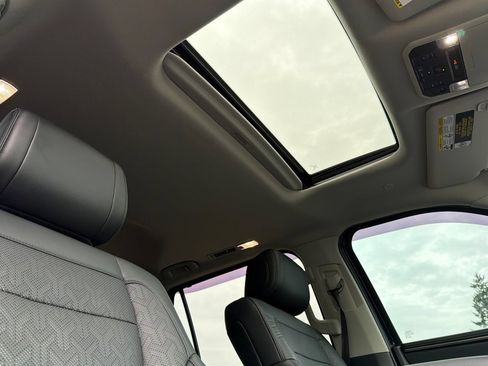 Used 2024 Toyota Sequoia Limited w/ TRD Off-Road Package AWD/4WD image 18