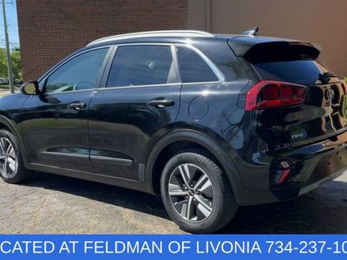 Used 2020 Kia Niro LXS FWD image 6