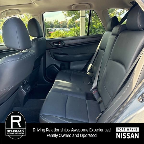 Used 2019 Subaru Outback 2.5i Limited AWD/4WD image 10
