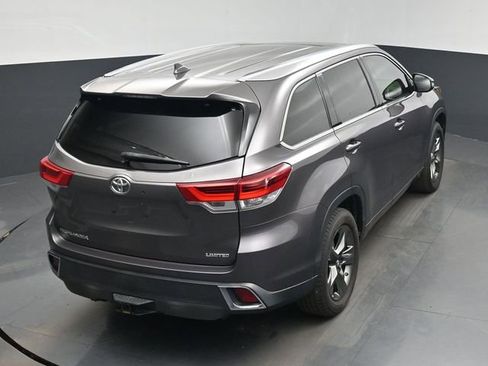 Used 2018 Toyota Highlander Limited image 24
