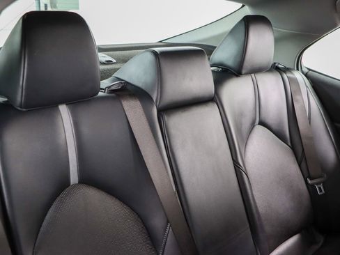 Used 2023 Toyota Camry XSE image 27