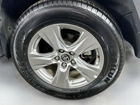Used 2024 Toyota RAV4 XLE w/ Weather Package image 28