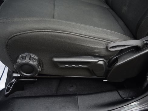 Used 2018 Jeep Wrangler Unlimited Sport S image 20