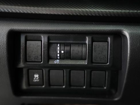 Used 2020 Subaru Impreza 2.0i image 40