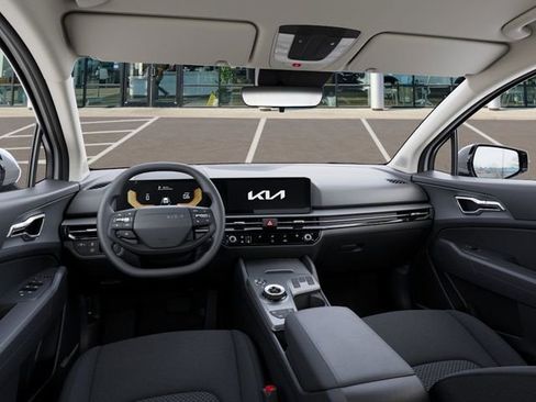 New 2026 Kia Sportage LX image 14