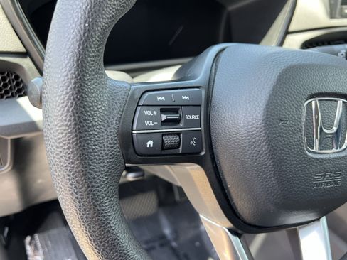 Used 2024 Honda CR-V EX image 34