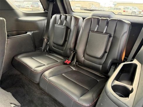 Used 2017 Ford Explorer Sport image 8