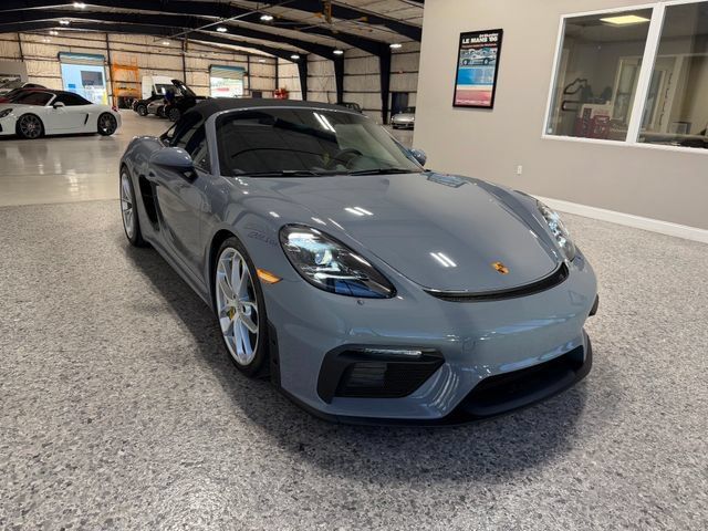 Used 2023 Porsche 718 Boxster Spyder RWD image 31