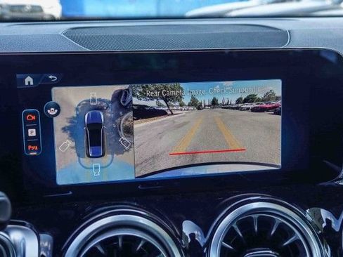 New 2026 Mercedes-Benz GLB 35 AMG 4MATIC image 22