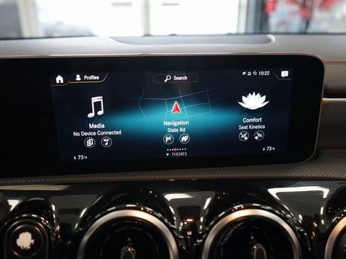 Used 2020 Mercedes-Benz CLA 250 CLA 250 image 39