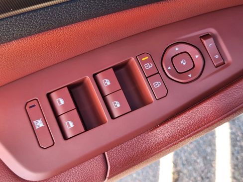 New 2026 Kia Sportage SX Prestige image 6