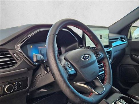 Used 2024 Ford Escape ST-Line w/ Tech Pack #1 image 9