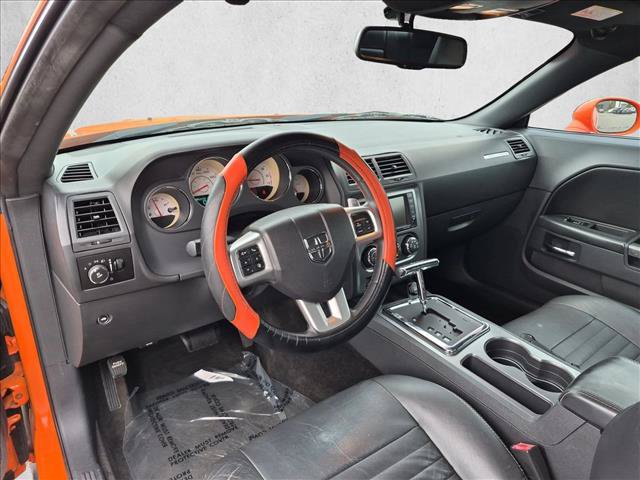 Used 2012 Dodge Challenger R/T RWD image 10